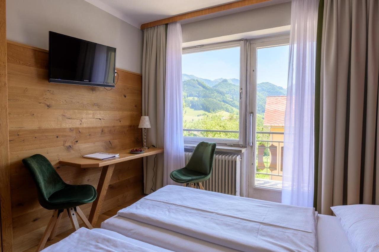 Landgasthof Kirchenwirt Grossraming エクステリア 写真
